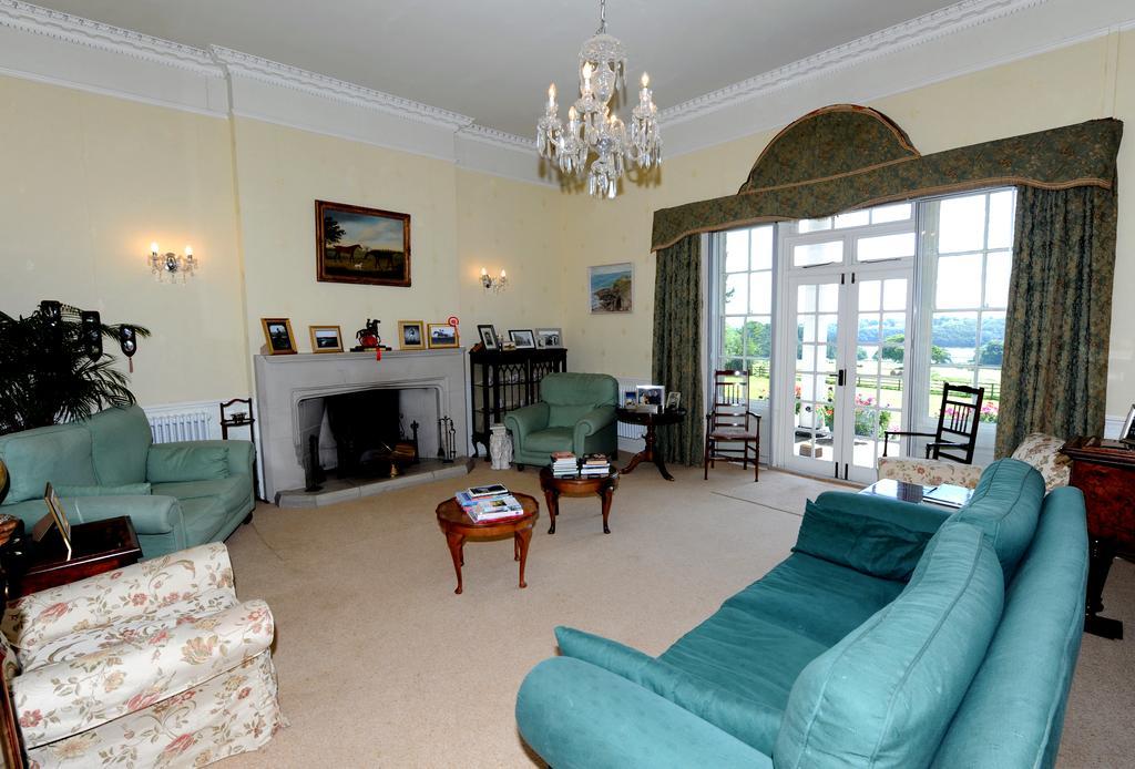 Pensjonat Boulston Manor Haverfordwest Zewnętrze zdjęcie
